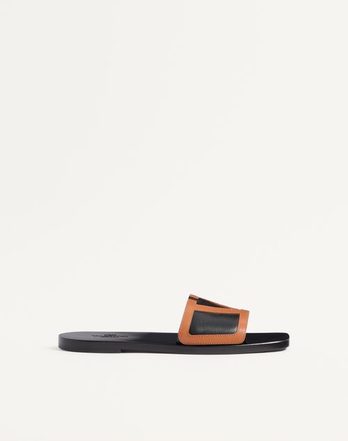 Valentino Garavani Viva Superstar Slide Sandal In Nappa Leather Man Black/roasted Pecan 42.5