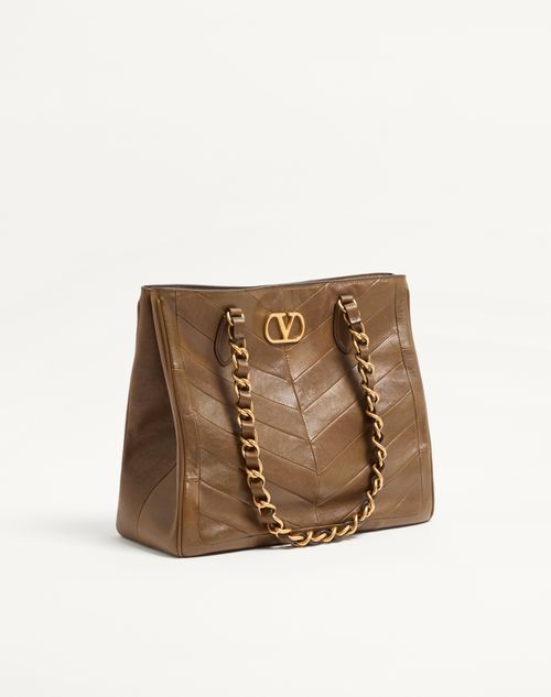 Valentino Garavani - Valentino Garavani Laseine Shopping Bag In Nappa Leather With A Chevron Pattern - Tundra - Woman - Totes