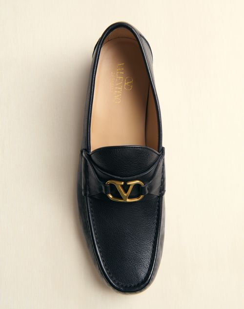 Valentino Garavani - Vlogo Signature Buffalo Loafer - Black - Man - Loafers And Driver