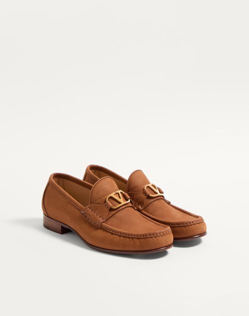Valentino Garavani - Vlogo Signature Deerskin Suede Loafer - Tobacco - Man - Loafers And Driver