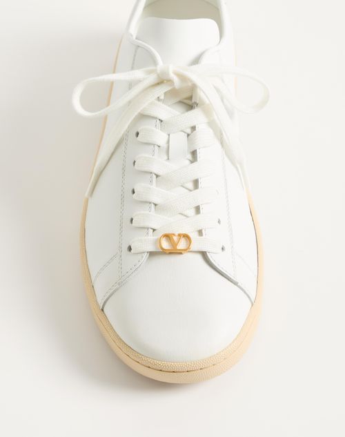 Valentino Garavani - Royco Sneaker In Nappa Calfskin - White - Man - Sneakers