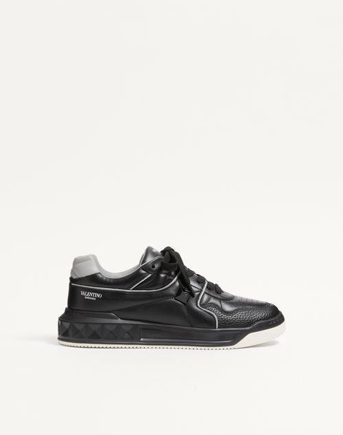 Valentino Garavani - One Stud Low-top Nappa Sneaker - Black/gray - Man - Sneakers