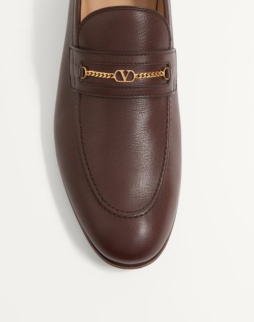 Valentino Garavani - Vlogo Signature Kidskin Moccasin - Bark Brown - Man - Loafers And Driver