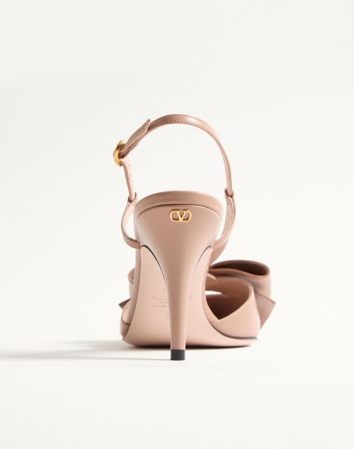 Valentino Garavani - Zapato Bowow De Cabritilla Con Correa Trasera Y Tacón De 45 mm - Rose Cannelle - Mujer - Salones