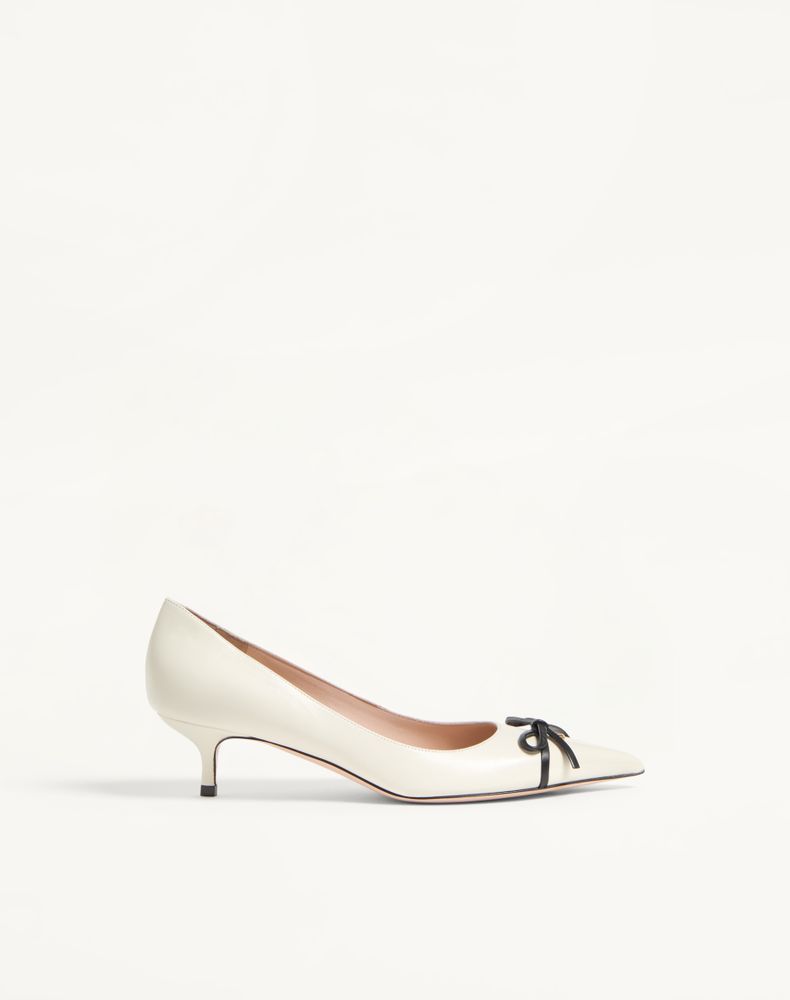 Valentino Garavani Women's Ivory/Black Bepointy Pump In Patent Leather And Kidskin 45Mm Woman 42
