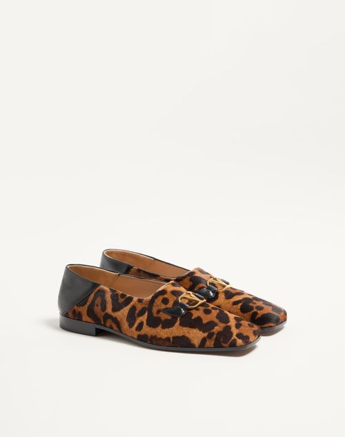 Valentino Garavani - Valentino Garavani Babouche Haircalf Loafers With Fauve Eclat Print - Animal Print - Man - Loafers And Driver