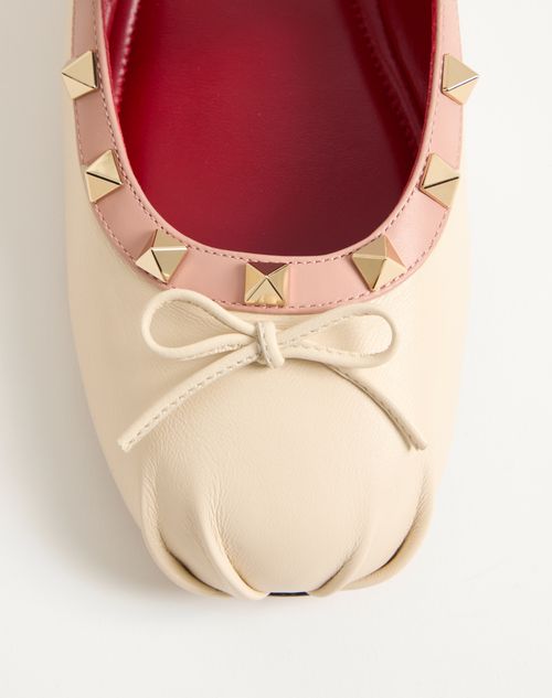 Valentino Garavani - Mary-jane Rockstud Ballerina In Nappa 05mm - Butter - Woman - Ballerinas