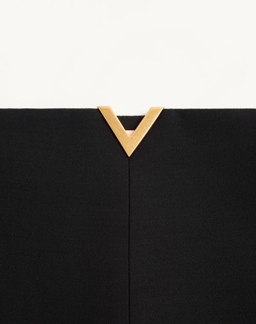 Valentino - Crepe Couture Shorts - Black - Woman - Trousers And Shorts