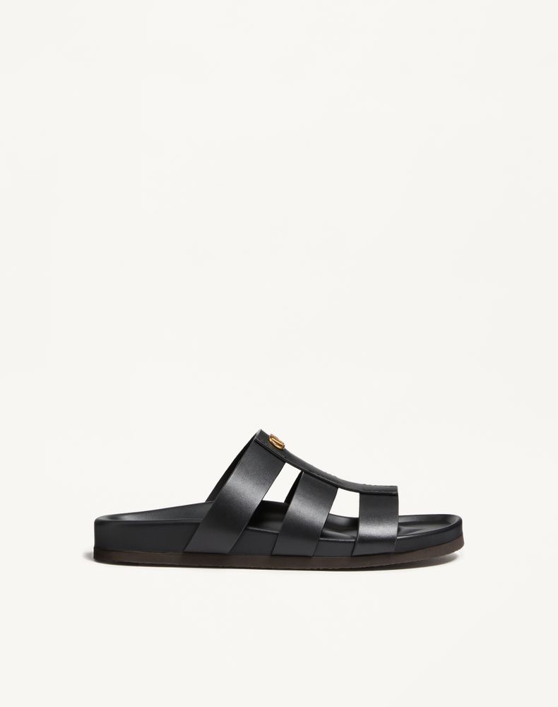 Valentino Garavani Men's Black Studshield Slide Sandal In Calfskin Man 44