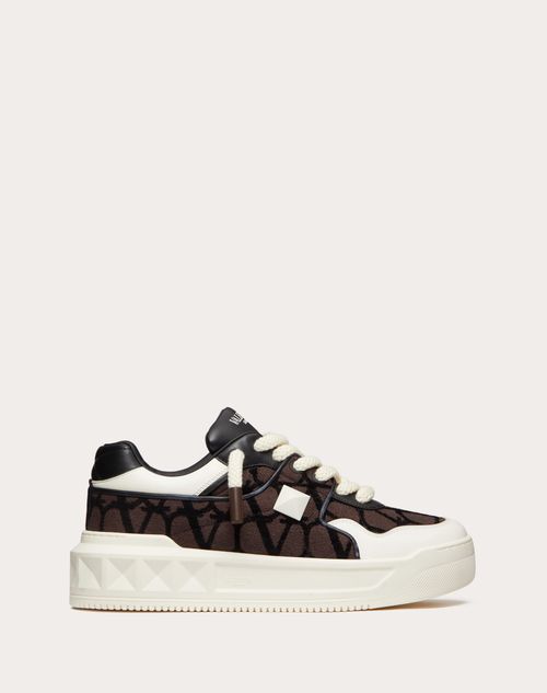 Valentino One Stud Xl Low-top Sneaker In Nappa Leather And Jacquard Toile Iconographe Technical Fabric In Fondant
