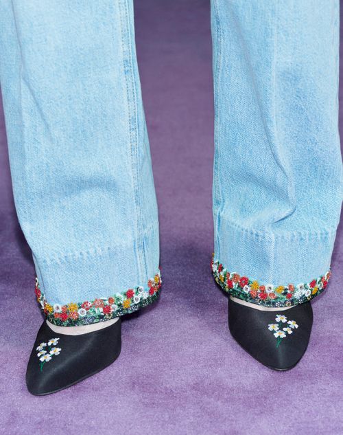 Valentino Garavani - Hi Dolly Fabric Pumps With Floral Embroidery 105mm - Black - Woman - Pumps