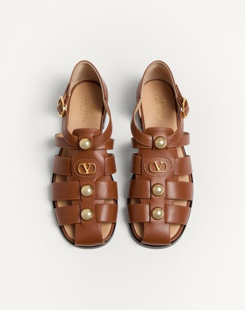 Valentino Garavani - Vlogo Signature Calfskin Fisherman Sandal 20mm - Tobacco - Woman - Sandals