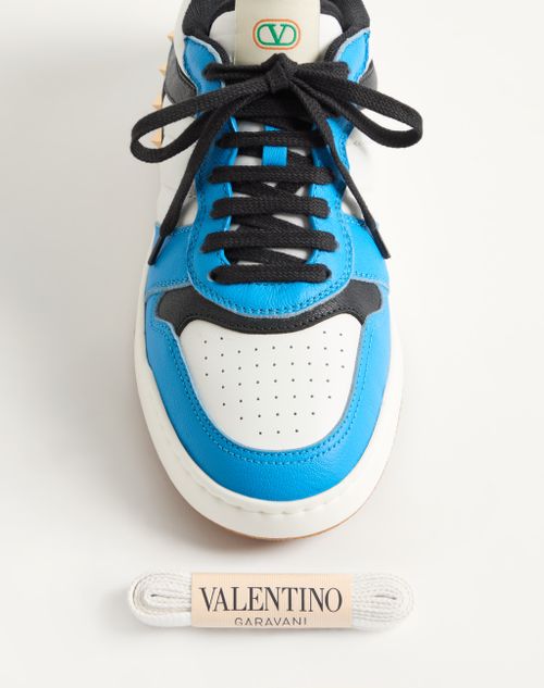 Valentino Garavani - Freedots Two-tone Sneaker In Kidskin And Nappa Calfskin With Studs Detail - Azure/multicolour - Man - Trainers