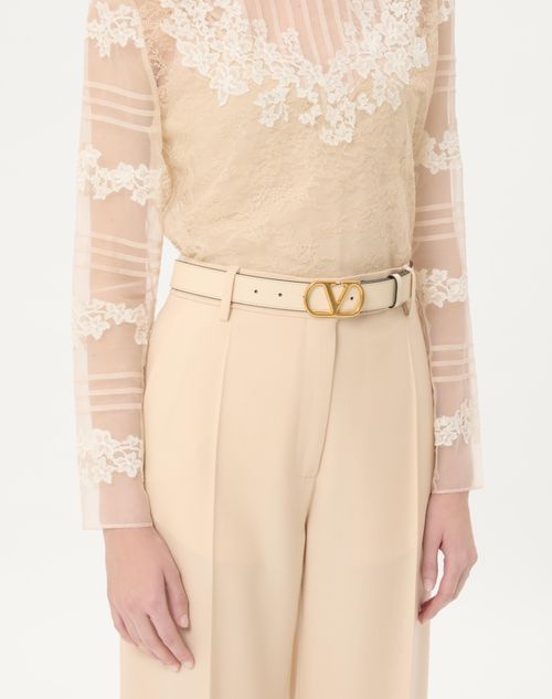 Valentino Garavani - Vlogo Signature Belt In Shiny Calfskin 30 Mm - Butter - Woman - Belts
