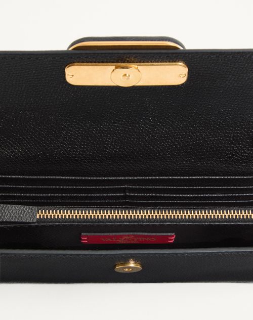 Valentino Garavani - Vlogo Signature Grainy Calfskin Wallet With Chain - Black - Woman - Wallets And Small Leather Goods