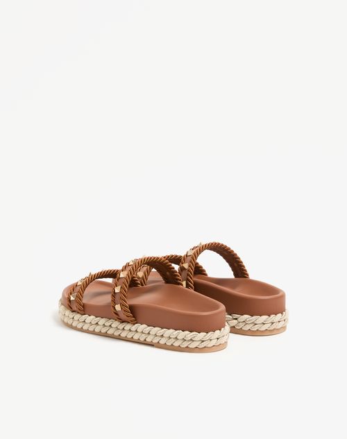 Valentino Garavani - Rockstud Slide Sandal In Calfskin 20mm - Tobacco - Woman - Espadrilles And Wedges