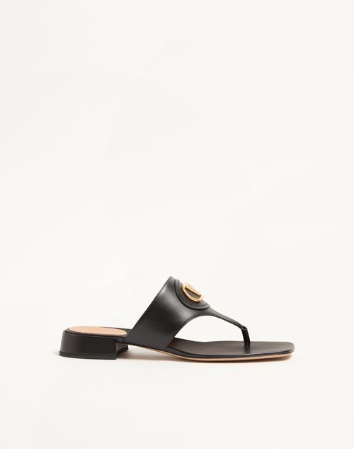 Valentino Garavani - Vlogo Signature Thong Sandal In Calfskin 20mm - Black - Woman - Sandals
