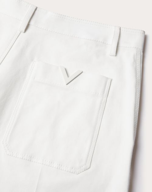 Valentino - Stretch Cotton Canvas Bermuda Shorts With Rubberized V Detail - Ivory - Man - Pants And Shorts