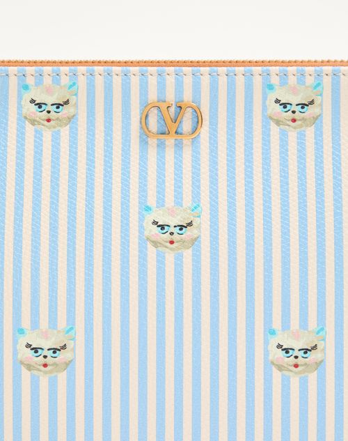 Valentino Garavani - Valentino Garavani Vlogo Signature Pouch In Grainy Calfskin With Le Chat De La Maison Print - Azure/ivory - Man - Clutches And Pouches