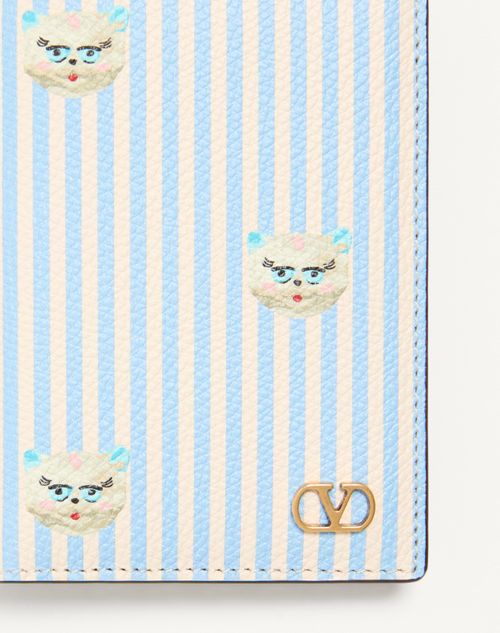 Valentino Garavani - Valentino Garavani Vlogo Signature Wallet In Grainy Calfskin With Le Chat De La Maison Print - Azure/ivory - Man - Wallets And Small Leather Goods