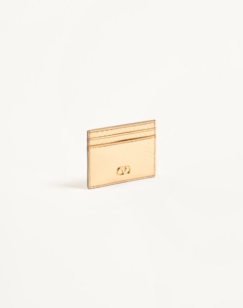 Valentino Garavani - Valentino Garavani Vlogo Signature Cardholder In Laminated Ayers - Antique Brass - Woman - Wallets And Small Leather Goods
