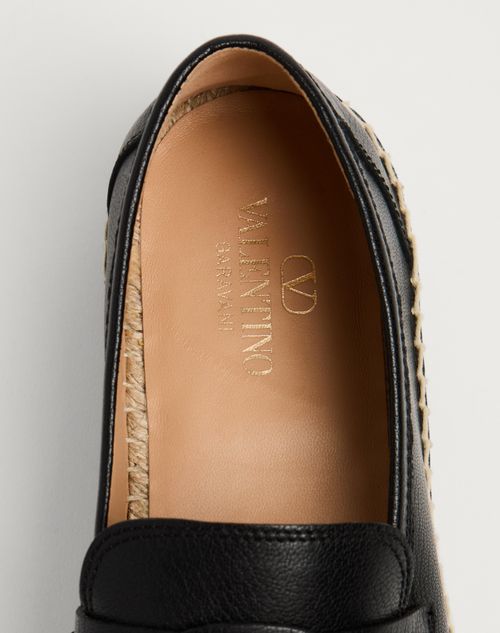 Valentino Garavani - Palm Avenue Calfskin Loafer - Black - Man - Loafers And Driver