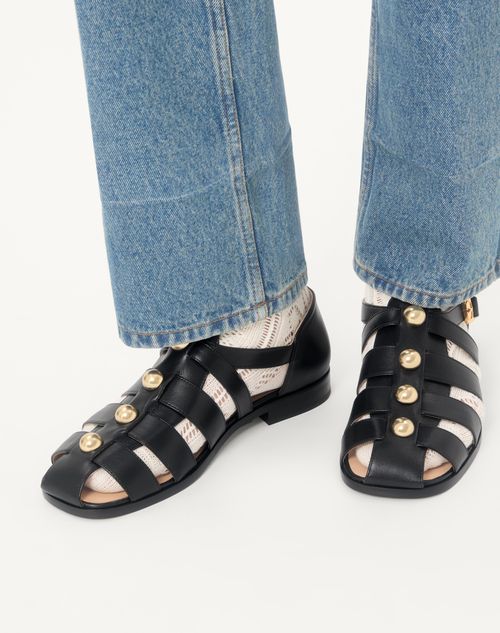 Valentino Garavani - Studshield Fisherman Calfskin Sandal - Black - Man - Sandals