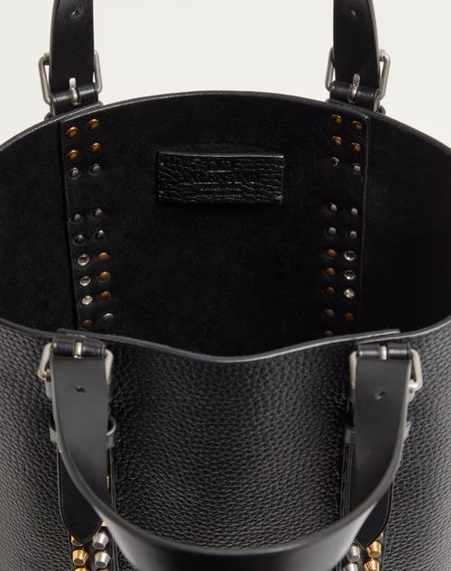 Valentino Garavani - ヴァレンティノ ガラヴァーニ ロックスタッズ グレインカーフスキン スモール トート - ブラック - メンズ - トート