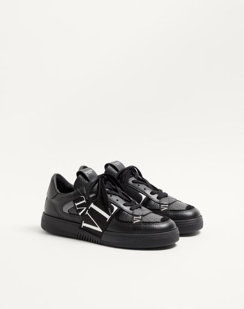 Valentino Garavani - Low-top Calfskin Vl7n Sneaker With Bands - Black - Man - Sneakers