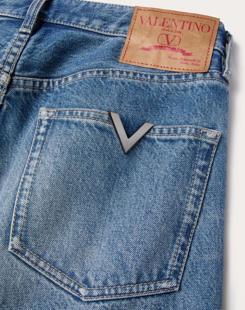 Valentino - Denim Pants With Metallic V Detail - Denim - Man - Denim