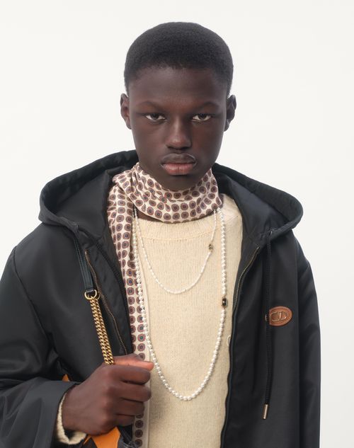 Valentino - Nylon Hooded Windbreaker With Vlogo Patch - Black - Man - Outerwear