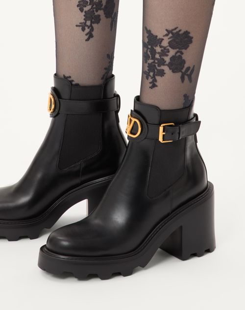 Valentino Garavani - Vlogo Signature Calfskin Beatle 90mm - Black - Woman - Boots