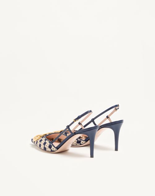 Valentino Garavani - Décolleté Slingback Vlogo Signature In Tessuto Crochet 80mm - Blu/beige - Donna - Décolleté