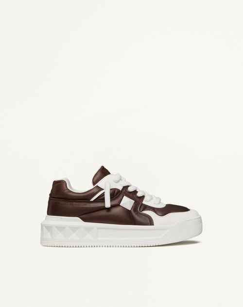 Valentino Garavani - One Stud Xl Low-top Trainer In Calfskin And Shiny Nylon - White/fondant - Man - Trainers