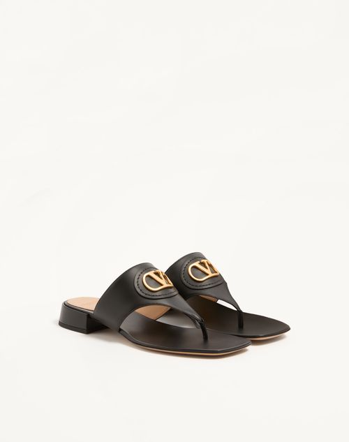 Valentino Garavani - Vlogo Signature Thong Sandal In Calfskin 20mm - Black - Woman - Sandals