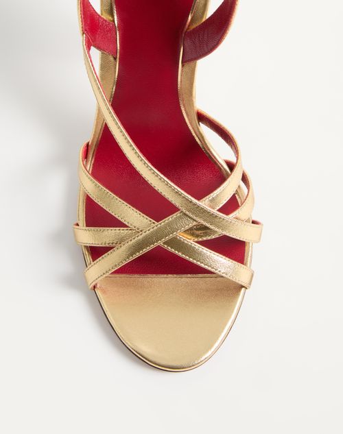 Valentino Garavani - Fetishique Sandal In Laminated Nappa 105mm - Antique Brass - Woman - Sandals