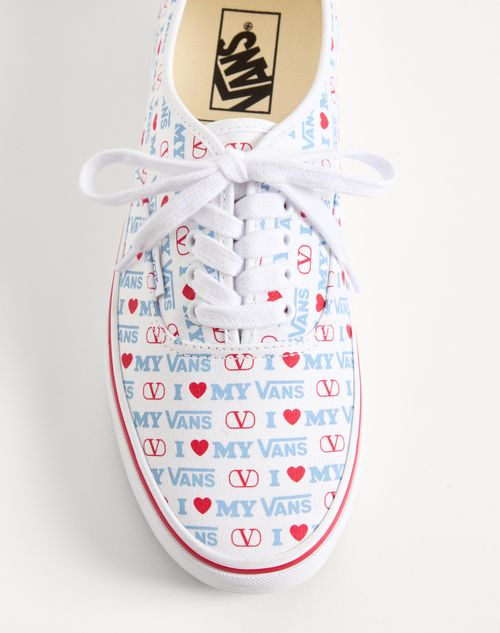 Valentino Garavani - Valentino Garavani And Vans Low-top Trainer In Valentino Vans Love Print Fabric - White - Man - Sneakers