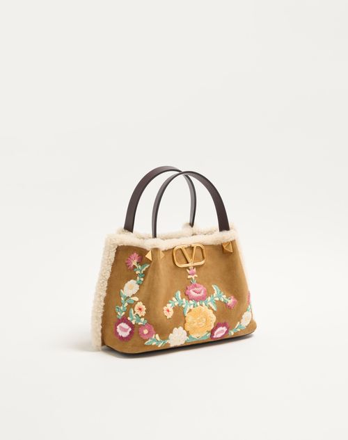 Valentino Garavani - Valentino Garavani Small Shopping Bag In Embroidered Suede With Sheepskin Lining - Havana Beige - Woman - Totes