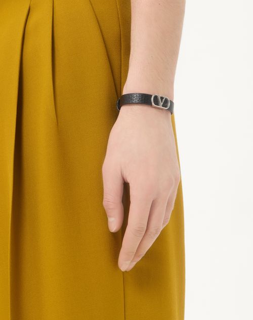 Valentino Garavani - Bracciale Vlogo Signature In Vitello Granato - Nero - Uomo - Gioielli
