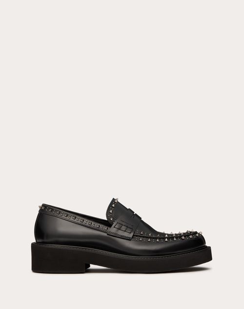 Shop Valentino Garavani Garavani Gentleglam Calfskin Loafer In Black