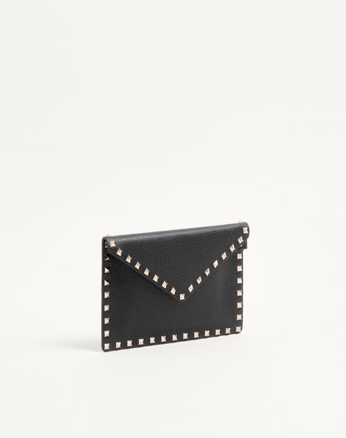 Valentino Garavani - Bolso Tipo Sobre Rockstud De Piel De Becerro Granulada - Negro - Mujer - Bolso De Mano