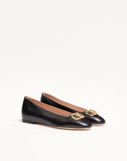Valentino Garavani - Vlogo Signature Ballerina In Nappa - Black - Woman - Ballerinas