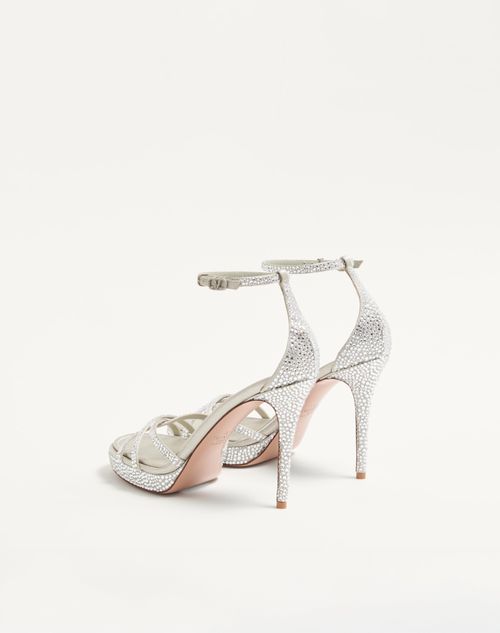 Valentino Garavani - Sandalia Valentino Garavani Eveninglam Con Cristales, Plataforma Y Tacón De 120 mm - Cristal/gris - Mujer - Sandalias