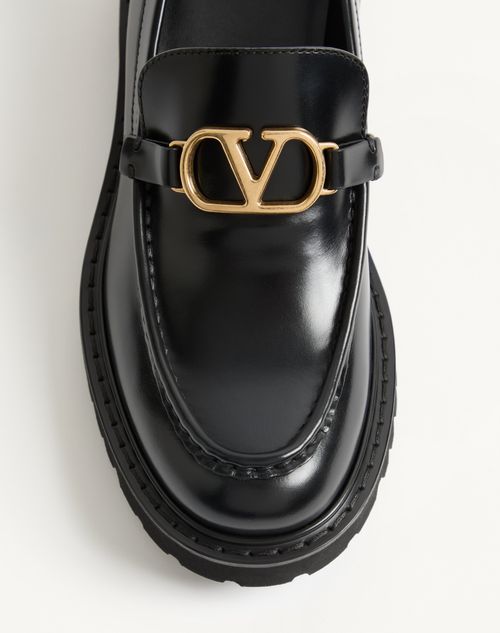 Valentino Garavani - Vlogo Signature Calfskin Loafer - Black - Woman - Loafers