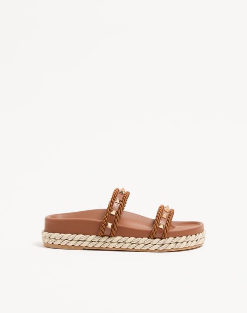 Valentino Garavani Rockstud Slide Sandal In Calfskin 20mm Woman Tobacco 42 In Brown