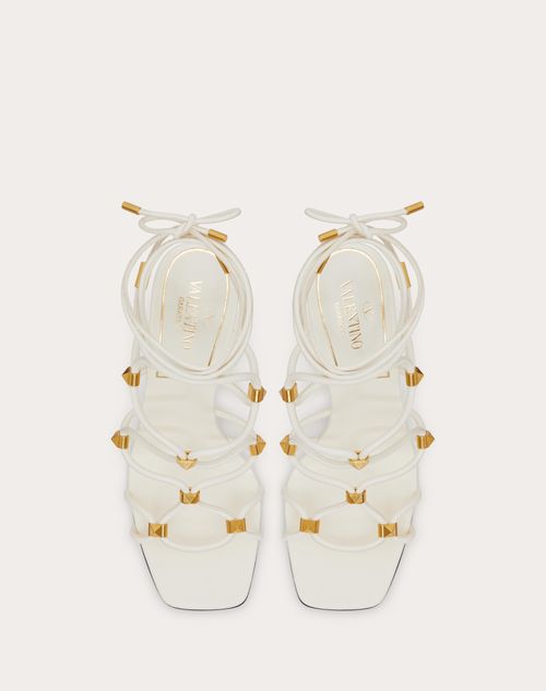 Valentino Garavani - ロックスタッズ ネット キッドスキン サンダル 100mm - アイボリー - ウィメンズ - サンダル
