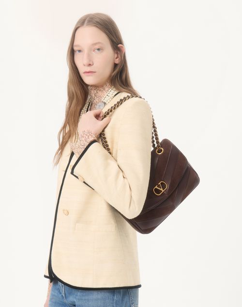 Valentino Garavani - Borsa Media Con Catena Valentino Garavani Djuna In Suede E Nappa Motivo Chevron - Ebano - Donna - Borse A Spalla