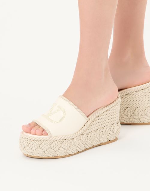 Valentino Garavani - Vlogo Torchon Wedge Slide In Nappa 100mm - Ivory - Woman - Espadrilles And Wedges