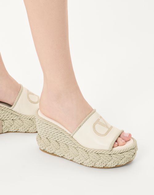 Valentino Garavani - Vlogo Torchon Wedge Slide In Nappa 100mm - Ivory - Woman - Espadrilles And Wedges