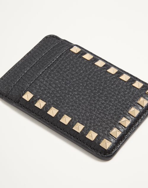 Valentino Garavani - Valentino Garavani Rockstud Magnetic Cardholder In Grainy Calfskin - Black - Woman - Wallets And Small Leather Goods